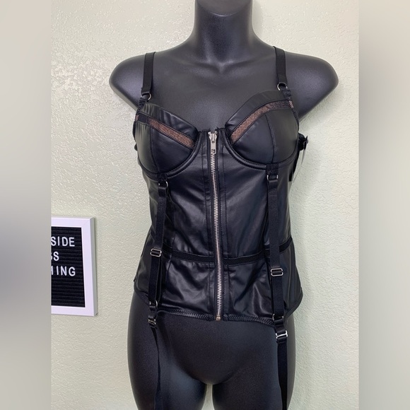 Fredericks Faux Leather Zip Up Corset Mesh Cups Garter Straps Size Small - Picture 2 of 8